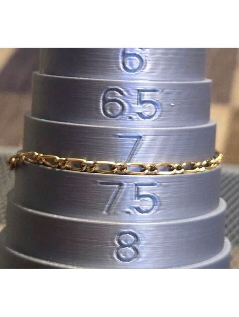 Vintage Gold Tone Curb Link Charm Bracelet with Spring Ring Clasp